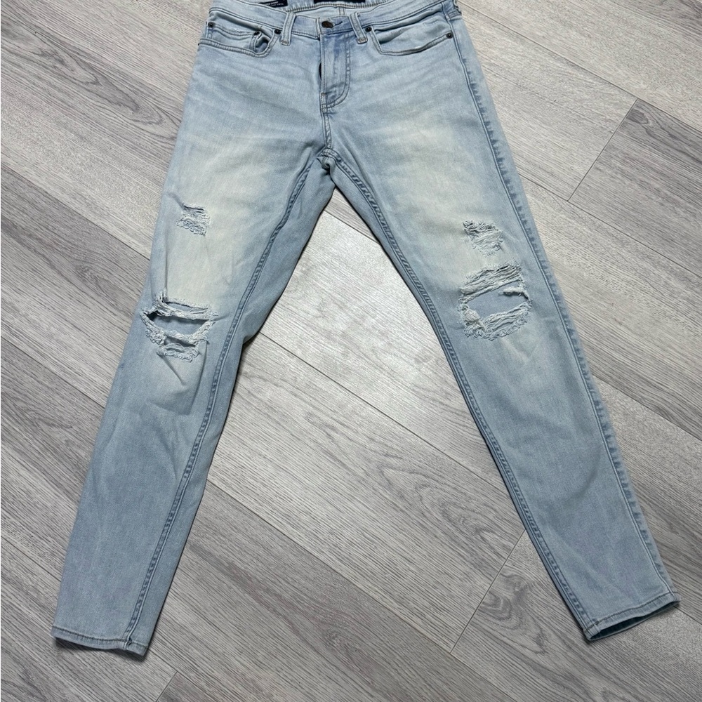 Hollister Super Skinny Advanced Stretch Light Blue Distressed Jeans 28x30
